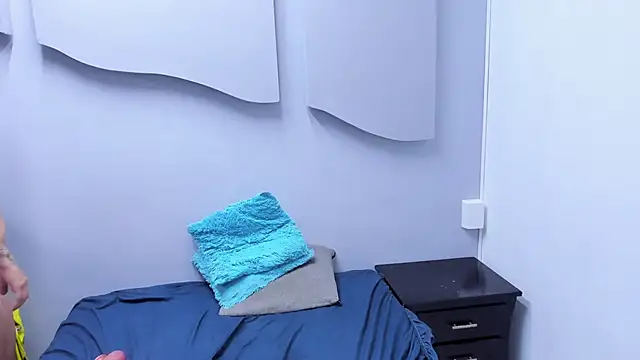 MiaCelestt online show from 21, 4, 2026