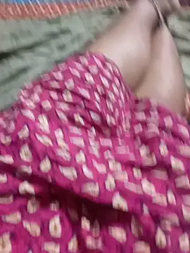 Snapshot of Rathi_telugu_couple chatting on 14, 7, 2026 Rathi telugu couple online show from 14, 7, 2026