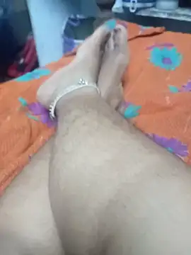 Snapshot of Rathi_telugu_couple chatting on 10, 7, 2026 Rathi telugu couple online show from 10, 7, 2026