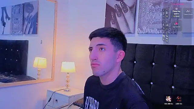 Un Sluttyy online show from 4, 3, 2026