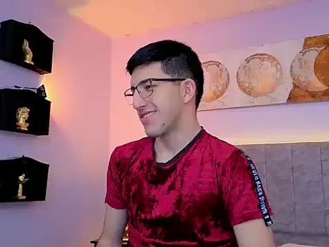 Un Sluttyy online show from 9, 11, 2025