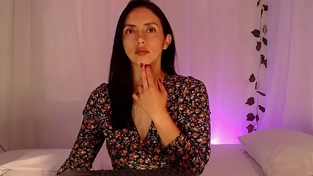 Snapshot of Belladonna_lips chatting on 11, 7, 2026 Belladonna lips online show from 11, 7, 2026