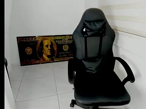 queen findom1 online show from 3, 4, 2026