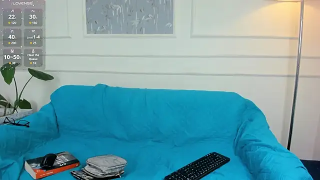 AliceMadnes online show from 8, 3, 2026