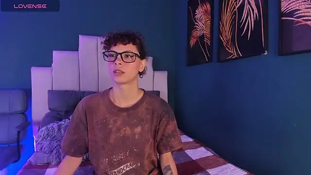 AliceMadnes online show from 26, 2, 2026