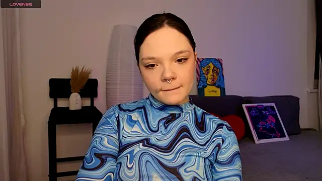 Sweety cheeky online show from 3, 2, 2026