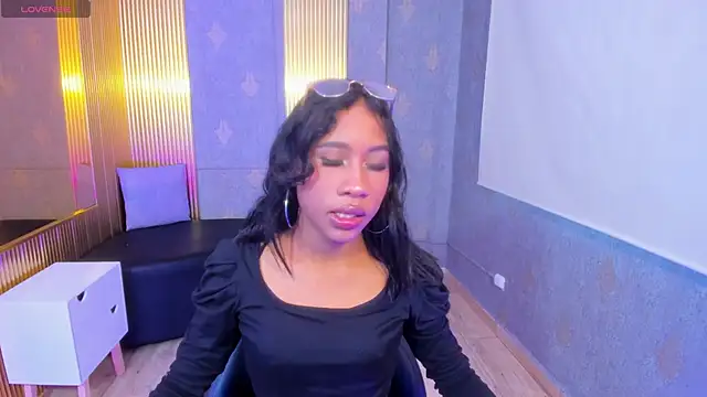 Vanessa tay1 online show from 9, 11, 2025