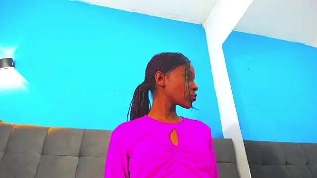 Aliis Love online show from 25, 11, 2025