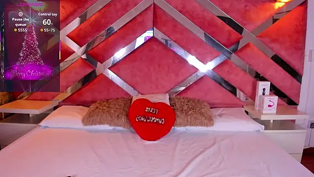 Lily Queen30 online show from 3, 12, 2025