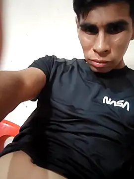 Snapshot of Jorge111235 chatting on 8, 11, 2025 Jorge111235 online show from 8, 11, 2025