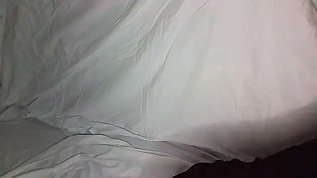 hotwoman25 online show from 2, 4, 2026