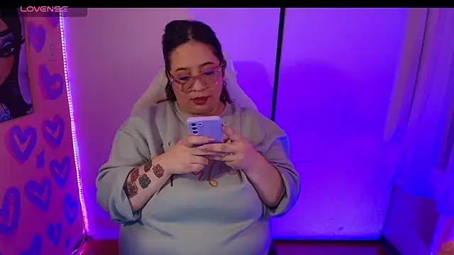 kattybbwbigboobs  online show from 27, 3, 2026