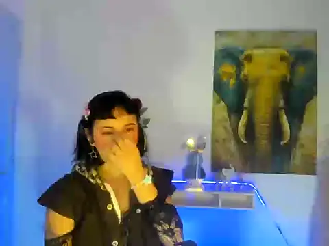 Snapshot of Hollysquirtx chatting on 7, 11, 2025 Hollysquirtx online show from 7, 11, 2025