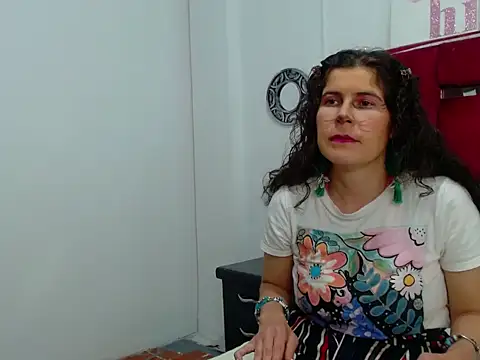 AubreyJoy online show from 10, 11, 2025