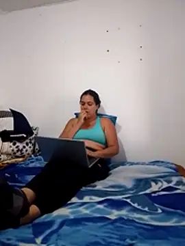 Snapshot of LorieFerrer chatting on 23, 7, 2026 LorieFerrer online show from 23, 7, 2026