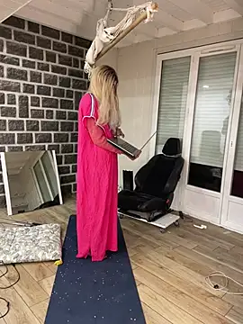 samia42 online show from 21, 4, 2026