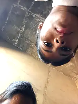 Snapshot of CUTE_V_SEXY chatting on 8, 11, 2025 CUTE V SEXY online show from 8, 11, 2025