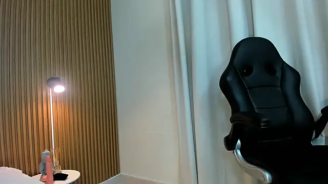 Snapshot of sofia_danss chatting on 7, 11, 2025 sofia danss online show from 7, 11, 2025