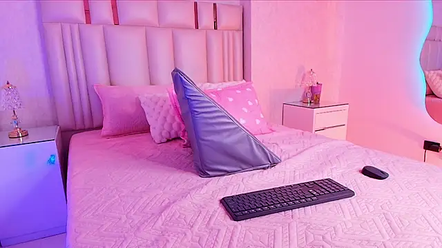 alanarose18 online show from 20, 11, 2025