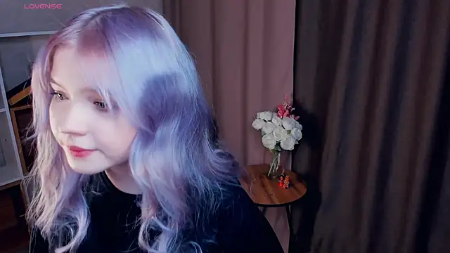 DonnetteShaban online show from 8, 11, 2025