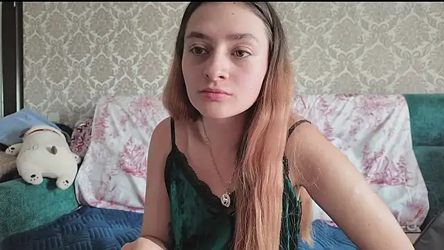 SweetLiaison online show from 28, 7, 2026