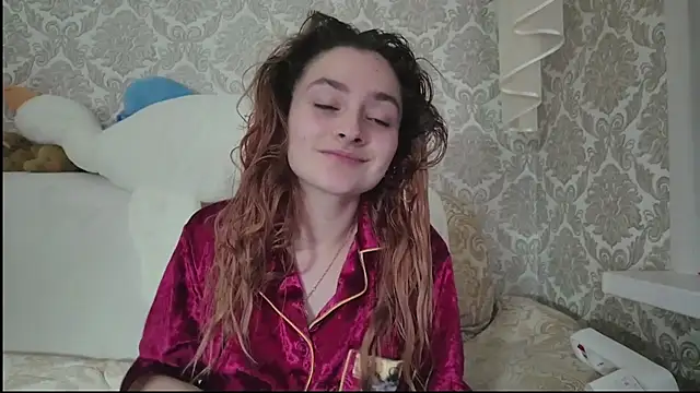 SweetLiaison online show from 23, 11, 2025