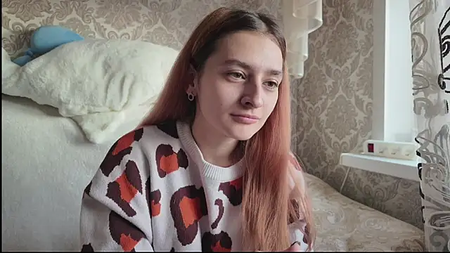 SweetLiaison online show from 25, 11, 2025