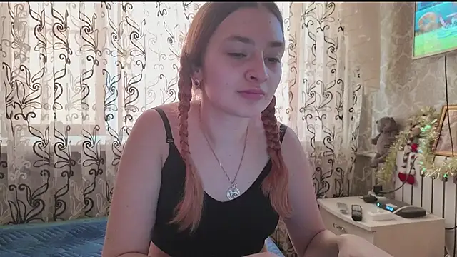 SweetLiaison online show from 13, 3, 2026