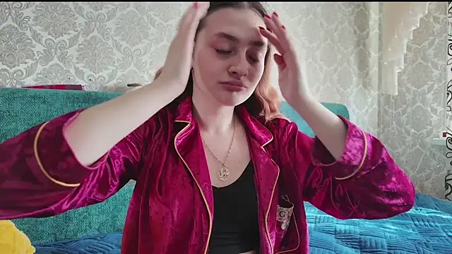 SweetLiaison online show from 10, 3, 2026