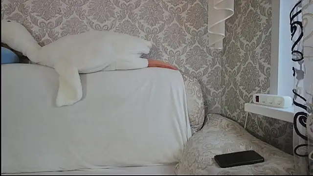 SweetLiaison online show from 18, 11, 2025