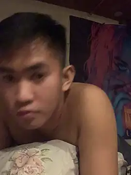 Snapshot of denzkylexx chatting on 5, 2, 2026 denzkylexx online show from 5, 2, 2026