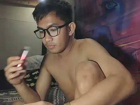 Snapshot of denzkylexx chatting on 1, 7, 2026 denzkylexx online show from 1, 7, 2026