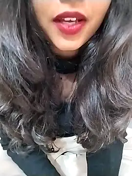 Sexy Divya   online show from 5, 12, 2025