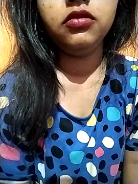 Sexy Divya   online show from 9, 4, 2026