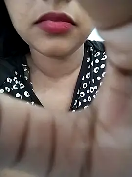 Snapshot of Sexy_Divya__ chatting on 23, 7, 2026 Sexy Divya online show from 23, 7, 2026