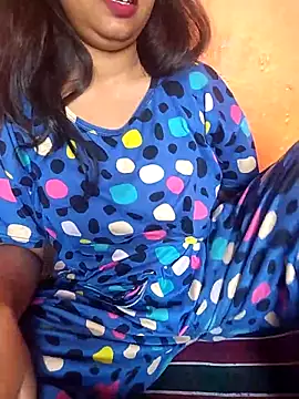 Sexy Divya   online show from 15, 4, 2026