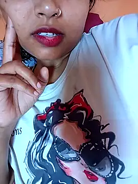 Snapshot of Sexy_Divya__ chatting on 18, 6, 2026 Sexy Divya online show from 18, 6, 2026