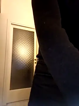 CuteDaddy92 online show from 7, 1, 2026