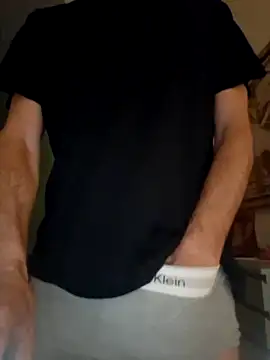 CuteDaddy92 online show from 6, 4, 2026