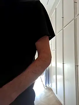 CuteDaddy92 online show from 24, 3, 2026