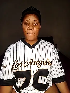 Emmylove-xr25 online show from 15, 2, 2026