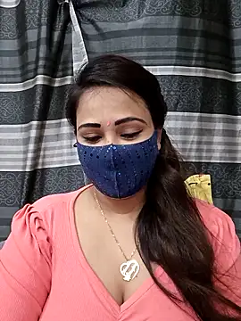 Snapshot of sadiya56803 chatting on 8, 11, 2025 sadiya56803 online show from 8, 11, 2025