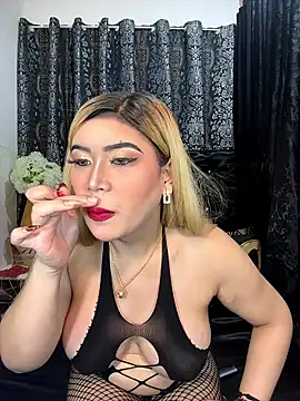 SushiPinayTS online show from 14, 1, 2026