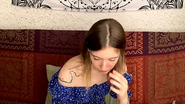 LuisParizo online show from 8, 11, 2025