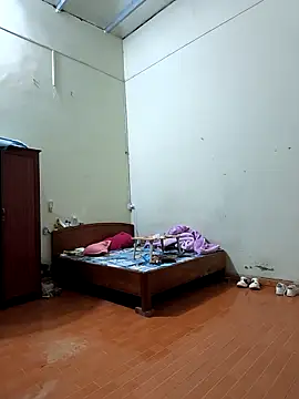 Lynly k2 online show from 27, 3, 2026