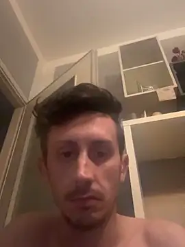 Snapshot of Dildapassivella chatting on 7, 11, 2025 Dildapassivella online show from 7, 11, 2025