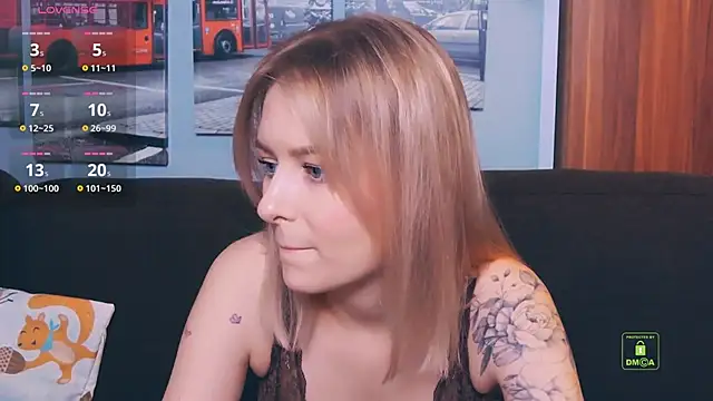 LunaAstra online show from 12, 11, 2025