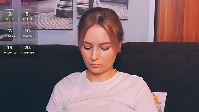 LunaAstra online show from 10, 11, 2025