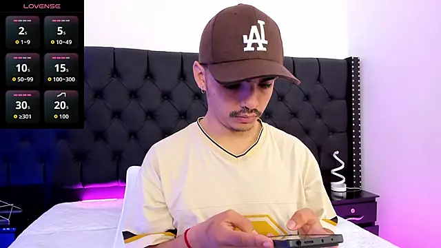 NicoKingg  online show from 14, 1, 2026