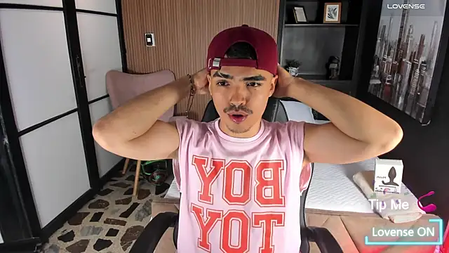 NicoKingg  online show from 11, 11, 2025